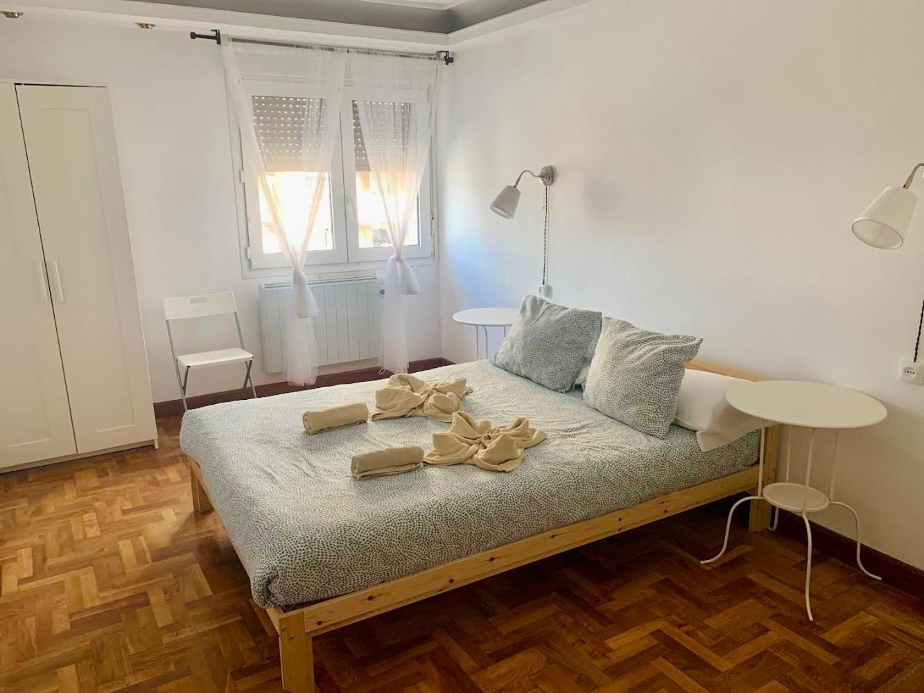 Amplio Apart 3 Dormitorios Cerca De La Playa Con Garaje Gijon Ngoại thất bức ảnh
